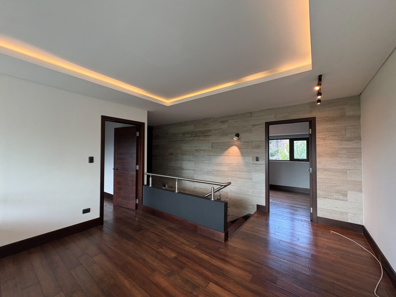 Apartamento en renta Viu Cayala, zona 16 - Miniatura 7